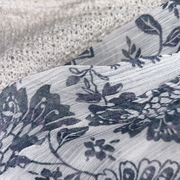 Blue Rain oversized mixed media pull over long sleeve flowy top - Picture 6 of 6